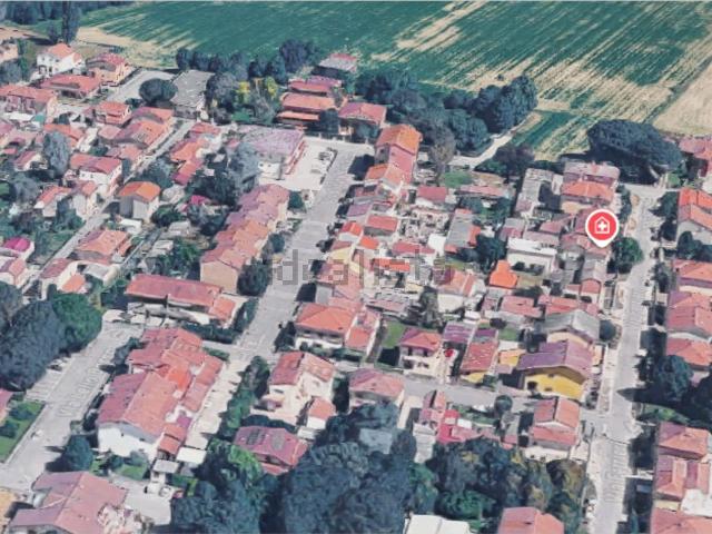Appartamento in vendita di 104 m² in Via Cesare Battisti