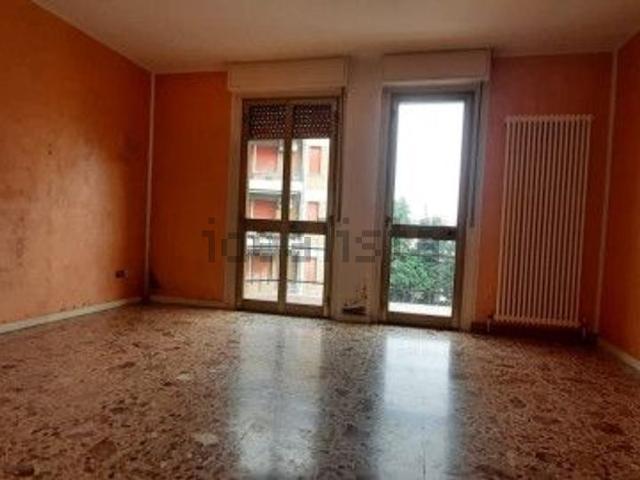 Appartamento in vendita di 104 m² in Via Cesarea