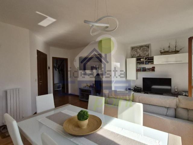 Appartamento in vendita di 104 m² in Via A. Bartoli, 3