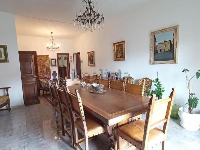Appartamento in vendita di 104 m² in Via Alessandro Volta, 6