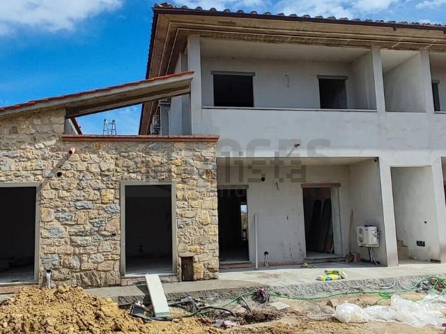 Appartamento in vendita di 104 m² in Via Bandella, 5