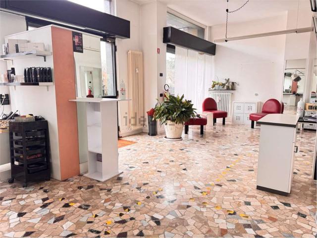 Appartamento in vendita di 104 m² in Via Belgioioso, 6