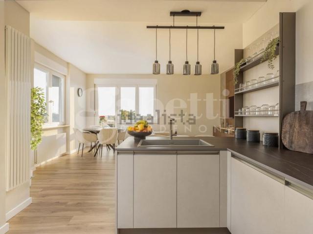 Appartamento in vendita di 104 m² in Via G. Francesco Fortunio, 14