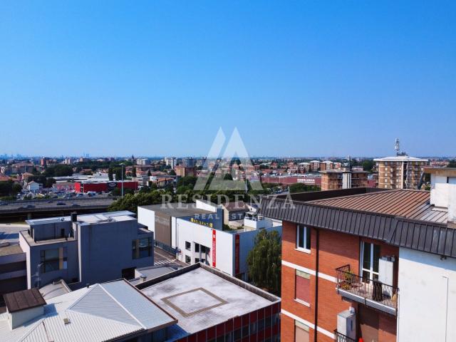 Appartamento in vendita di 104 m² in Via Giosuè Carducci, 91