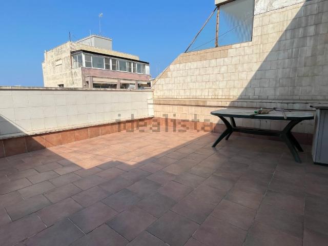 Appartamento in vendita di 104 m² in Via Giovanni Bovio, 68