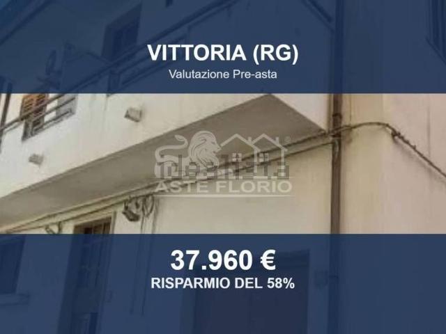 Appartamento in vendita di 104 m² in Via Domenico Fiorani, 16