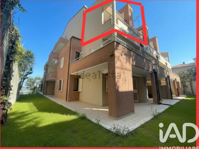 Appartamento in vendita di 104 m² in Via Dante Alighieri