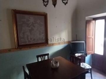 Appartamento in vendita di 104 m² in Via del Castello, 23