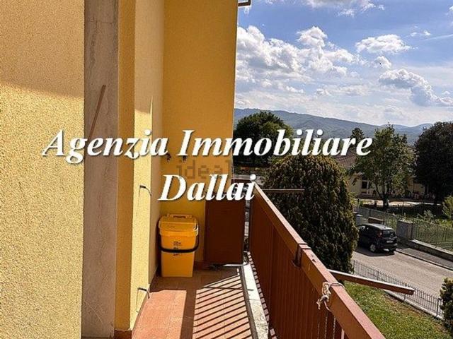 Appartamento in vendita di 104 m² in Via Fratelli Cervi