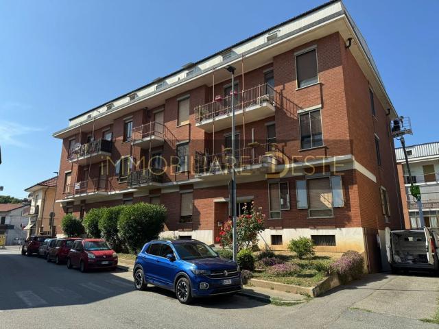 Appartamento in vendita di 104 m² in Via Orbassano, 7