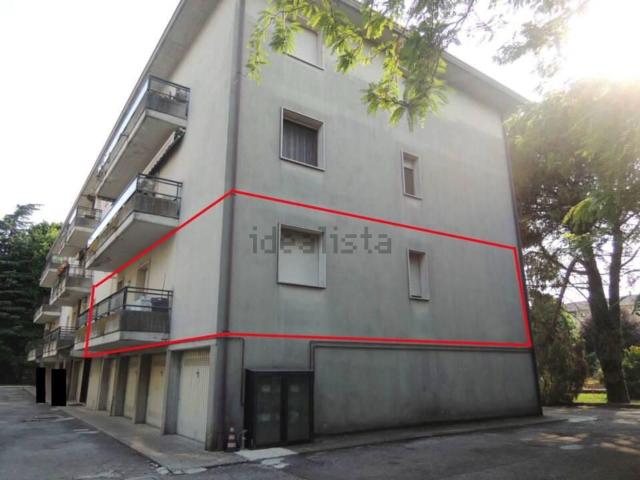 Appartamento in vendita di 104 m² in Via Lomellina, 9