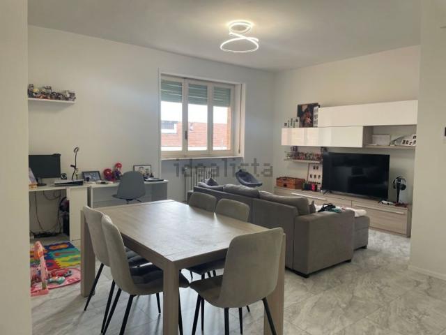 Appartamento in vendita di 104 m² in Via Luigi Einaudi, 12