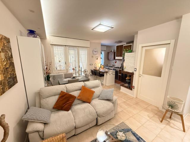 Appartamento in vendita di 104 m² in Via Mario Neri