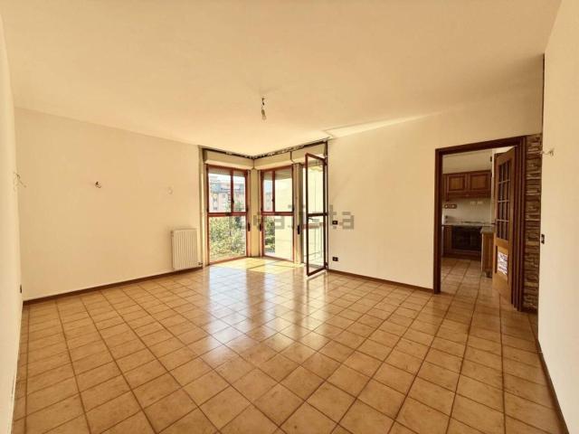 Appartamento in vendita di 104 m² in Via Negrotto Cambiaso, 65