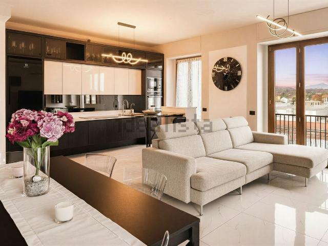 Appartamento in vendita di 104 m² in Via San Martino, 5
