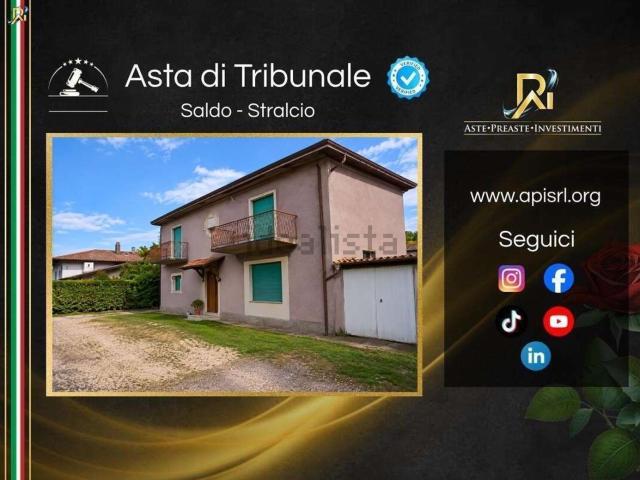 Appartamento in vendita di 104 m² in Via San Gregorio
