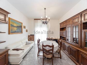 Appartamento in vendita di 104 m² in Via Pellegrino Matteucci, 53