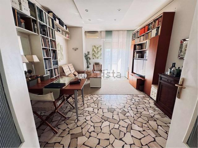 Appartamento in vendita di 104 m² in Via Pietro Mascagni, 39