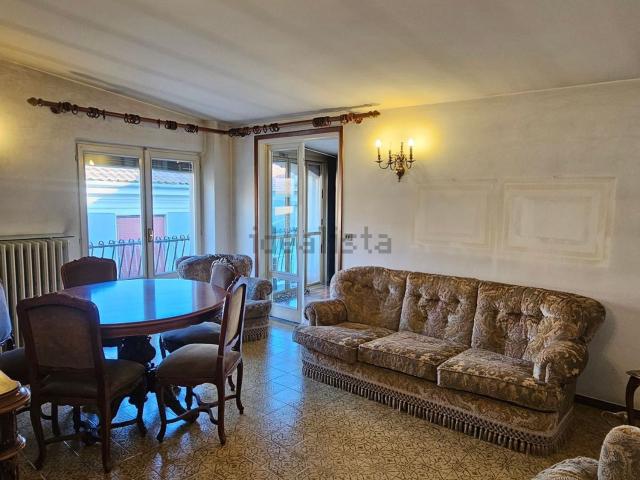 Appartamento in vendita di 104 m² in Via Roma, 8
