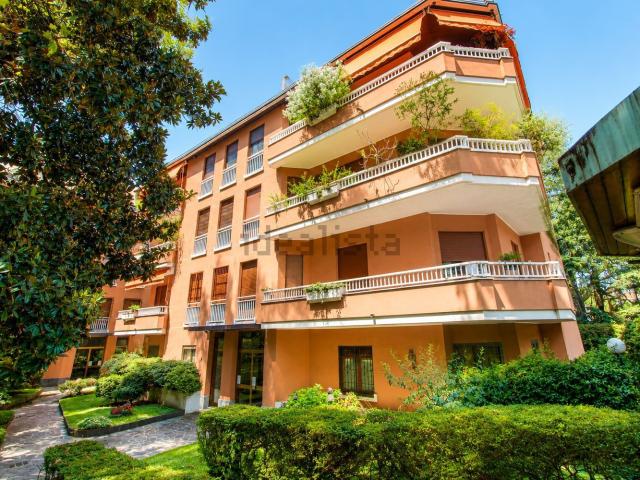 Appartamento in vendita di 104 m² in Via Tullo Morgagni, 89