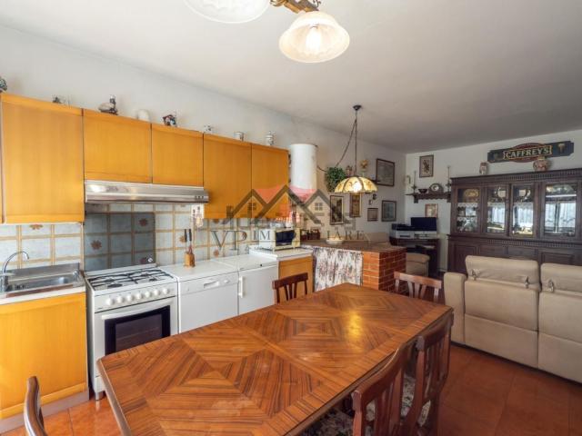 Appartamento in vendita di 104 m² in Via Uno