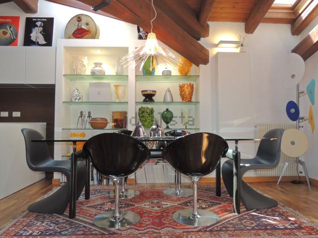 Appartamento in vendita di 104 m² in Via Udine, 3
