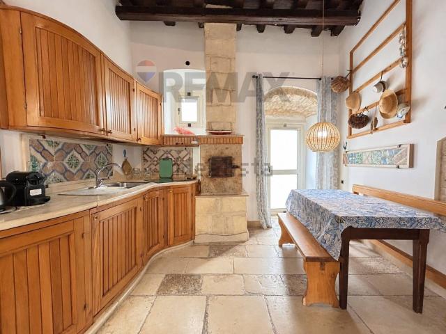 Appartamento in vendita di 104 m² in Via Uria, 5