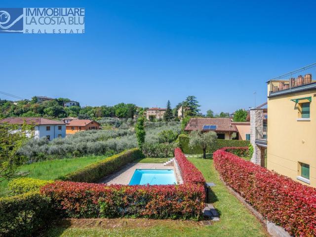 Appartamento in vendita di 104 m² in Via Volpara, 2