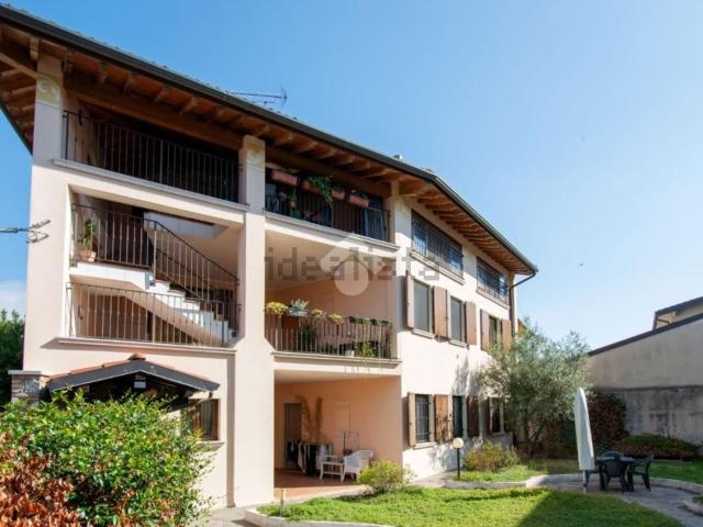 Appartamento in vendita di 104 m² in Via Valle, 1