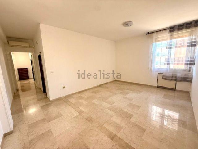 Appartamento in vendita di 104 m² in Via Vincenzo Casciarolo