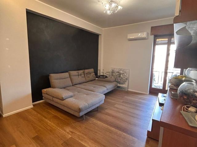 Appartamento in vendita di 104 m² in Viale Teracati