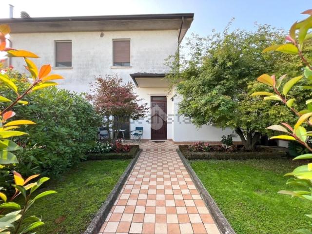 Appartamento in vendita di 104 m² in Viale Europa