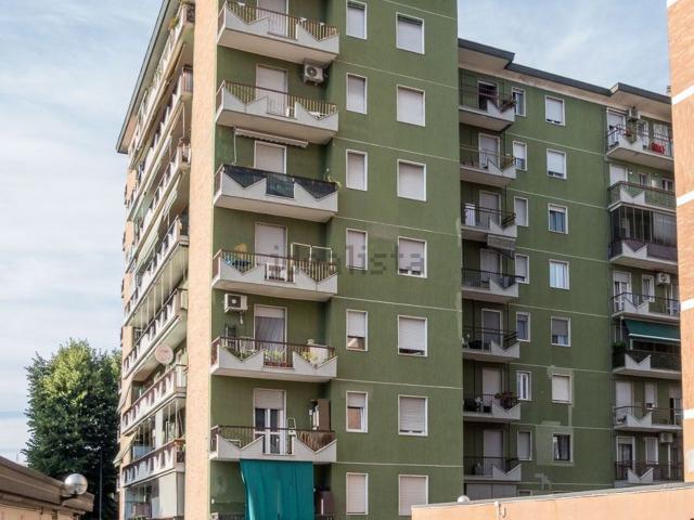 Appartamento in vendita di 104 m² in Viale Lombardia, 83