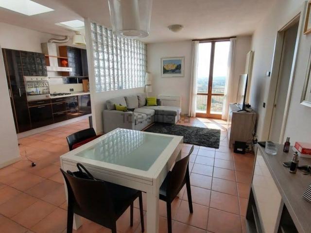Appartamento in vendita di 104 m² in Contrada della Misericordia, 46