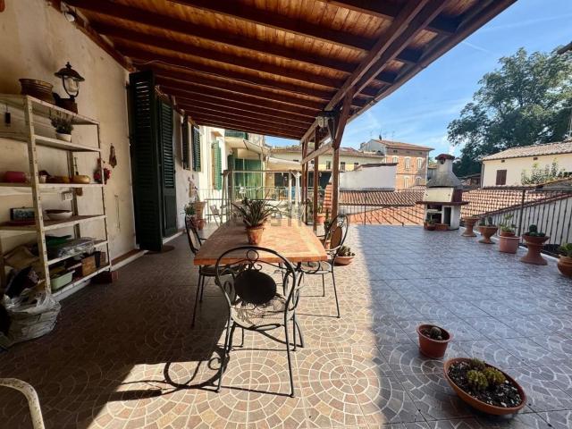 Appartamento in vendita di 104 m² in Piazza Giacomo Matteotti