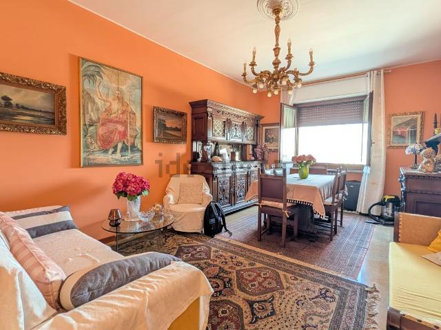 Appartamento in vendita di 104 m² in Piazzale della Stazione, 25