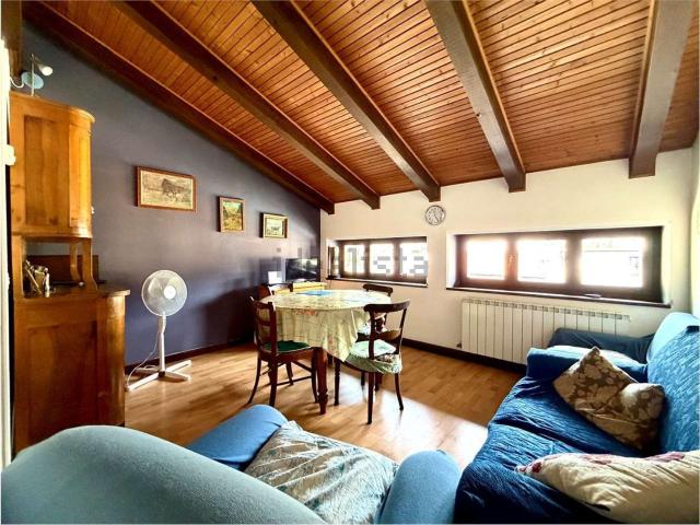 Appartamento in vendita di 105 m² in Piazza Guglielmo Marconi, 1