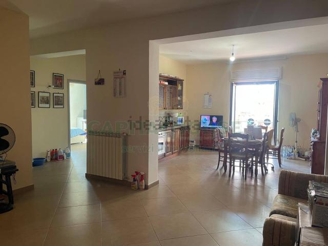 Appartamento in vendita di 105 m² in Via Ramiro Marcone