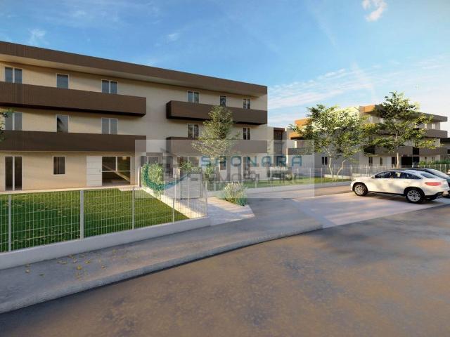 Appartamento in vendita di 105 m² in Via Colombo
