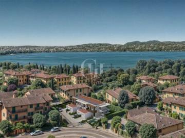 Appartamento in vendita di 105 m² in Via Costantino il Grande, 96