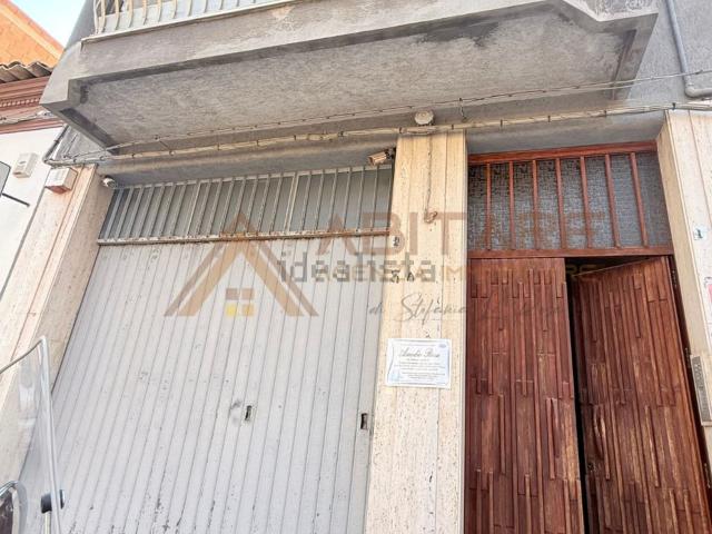 Appartamento in vendita di 105 m² in Via Cacc. delle Alpi, 3
