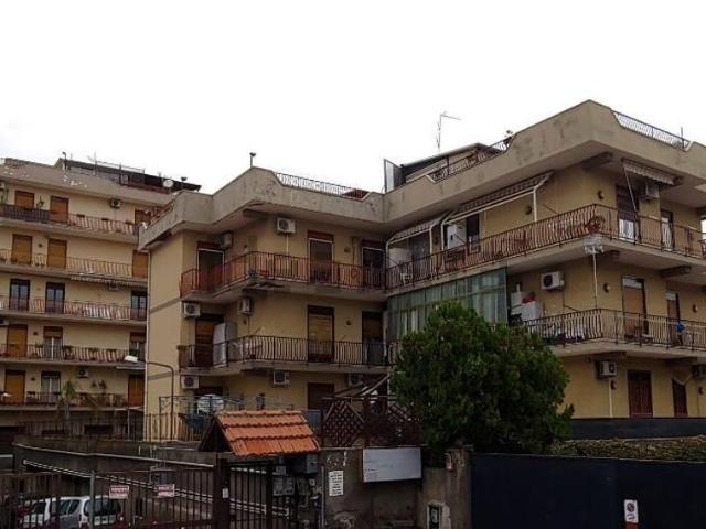 Appartamento in vendita di 105 m² in Via Caduti del Lavoro