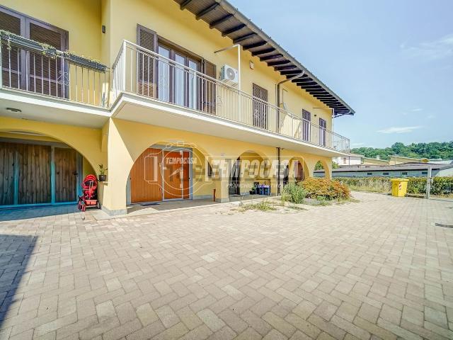 Appartamento in vendita di 105 m² in Via Cantalupa, 443