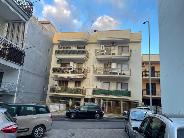 Appartamento in vendita di 105 m² in Via Carlo Alberto, 28