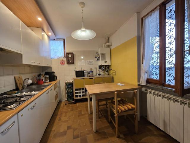 Appartamento in vendita di 105 m² in Via Castello