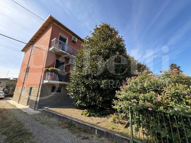 Appartamento in vendita di 105 m² in Via Chiesa