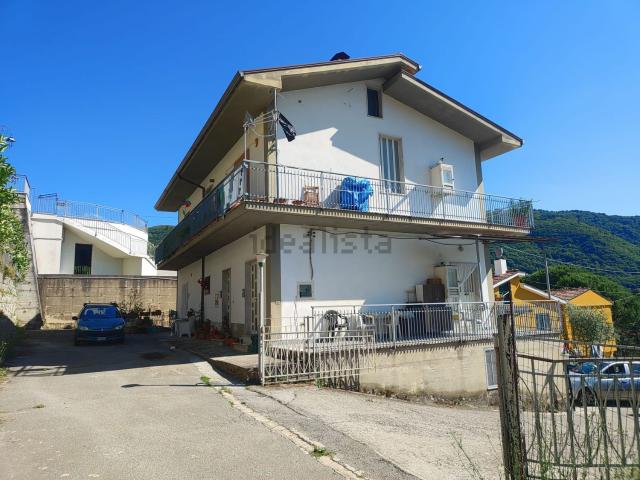 Appartamento in vendita di 105 m² in Via Cittadella, 1
