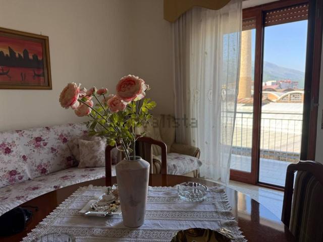 Appartamento in vendita di 105 m² in Via Cicalesi