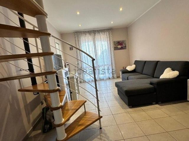 Appartamento in vendita di 105 m² in Via A. Dodi