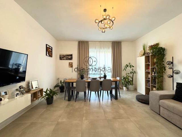 Appartamento in vendita di 105 m² in Via Amendola